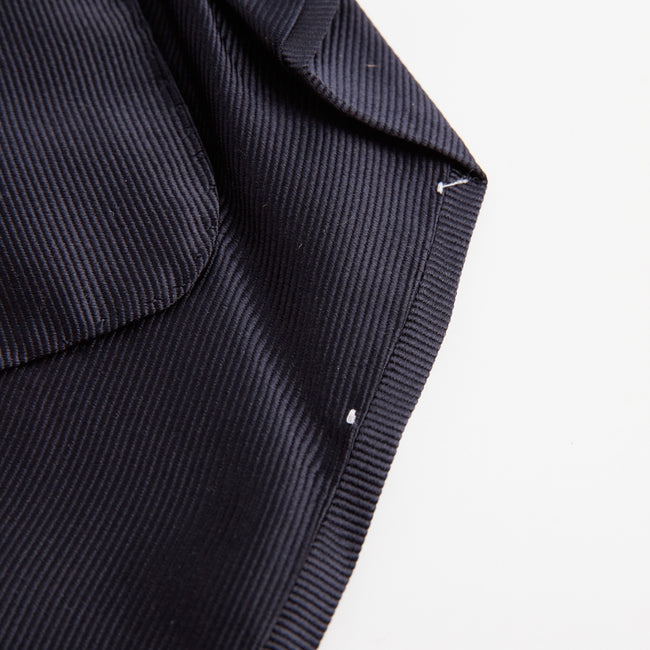 Tie – Silk Seven-Fold With Inner Pocket + Red Heart Pendant